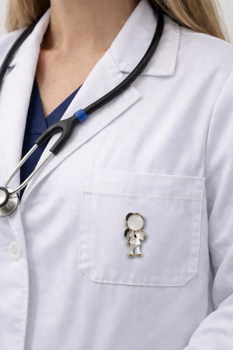 Doktor Figürlü Mineli Broş - 2