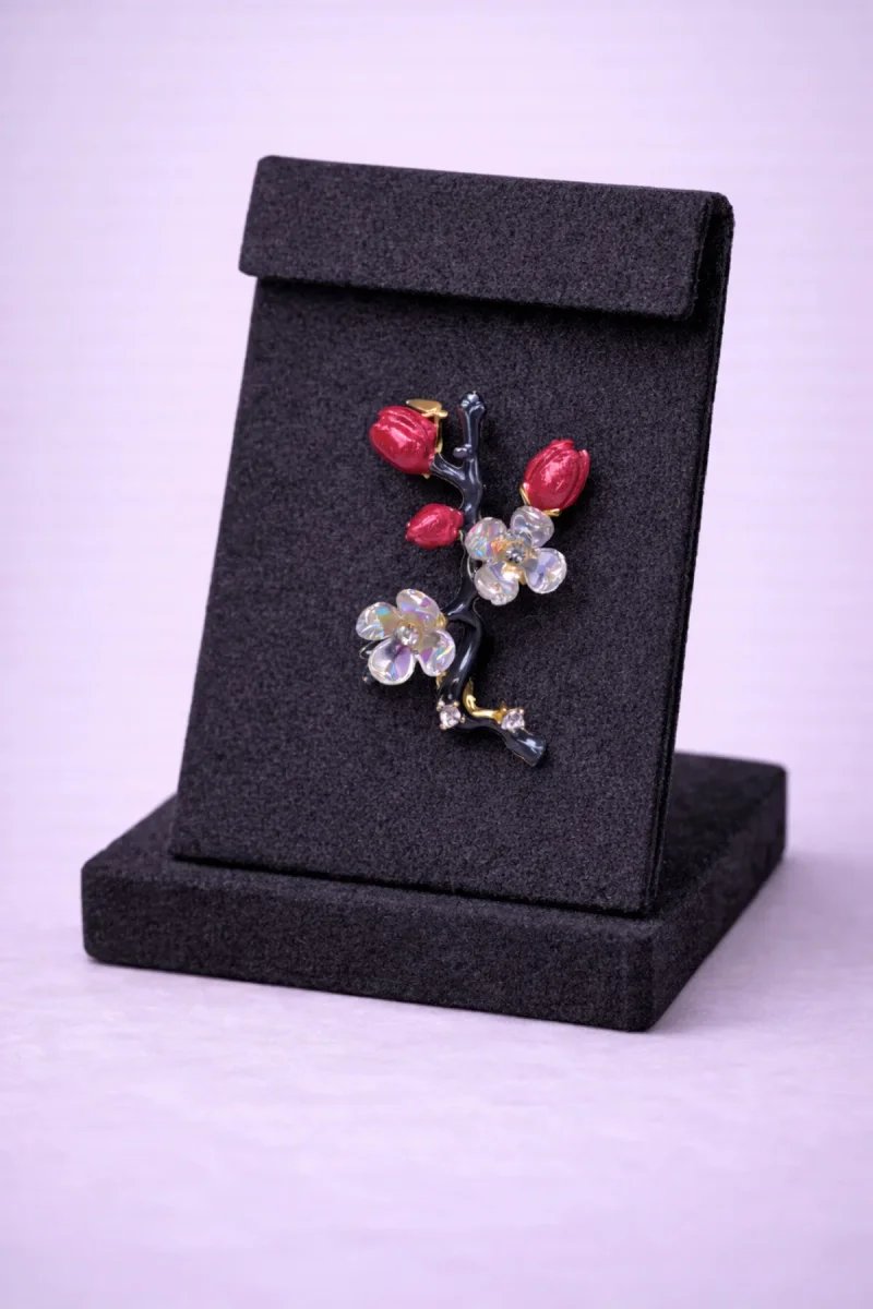 Taş Ve Çiçek Detaylı Dal Broş
