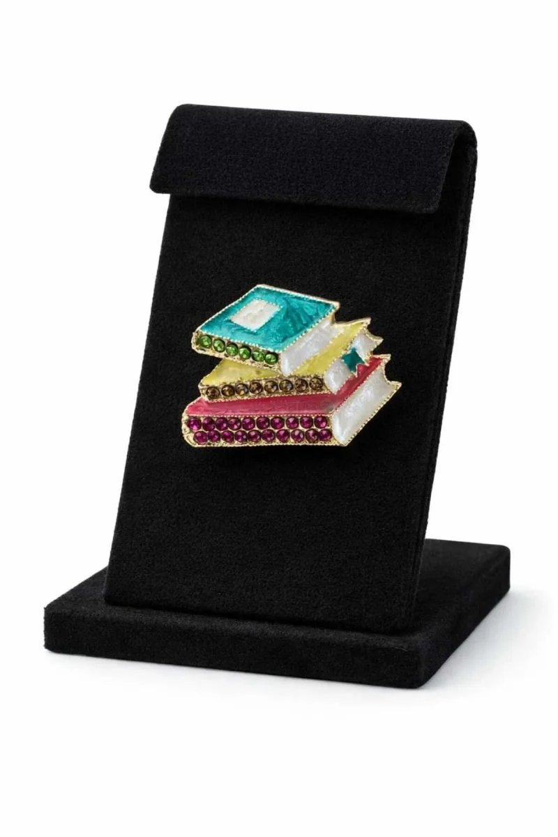 Taşlı Gold Detay Kitap Figürlü Broş